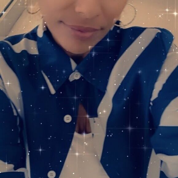 2 piece button up outfit - Picture 7 of 9